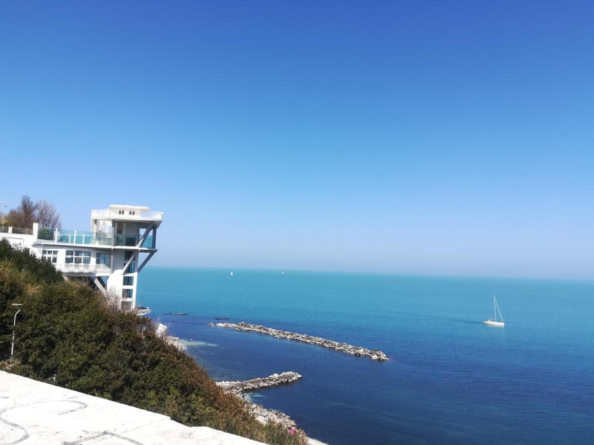 La Casina Di Sonia Hotel Ancona Exterior photo
